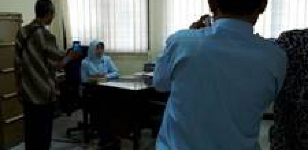 TELEVISI SEBAGAI MITRA PENYEBARAN INFORMASI DAN EDUKASI TENTANG KESEHATAN 