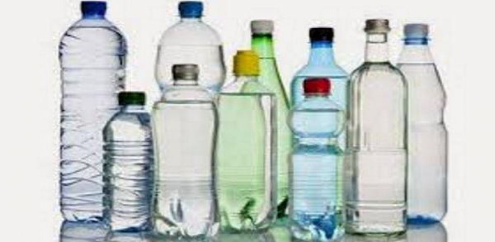 Sebaiknya Botol Air Minum Kemasan Tidak Dipakai Lagi
