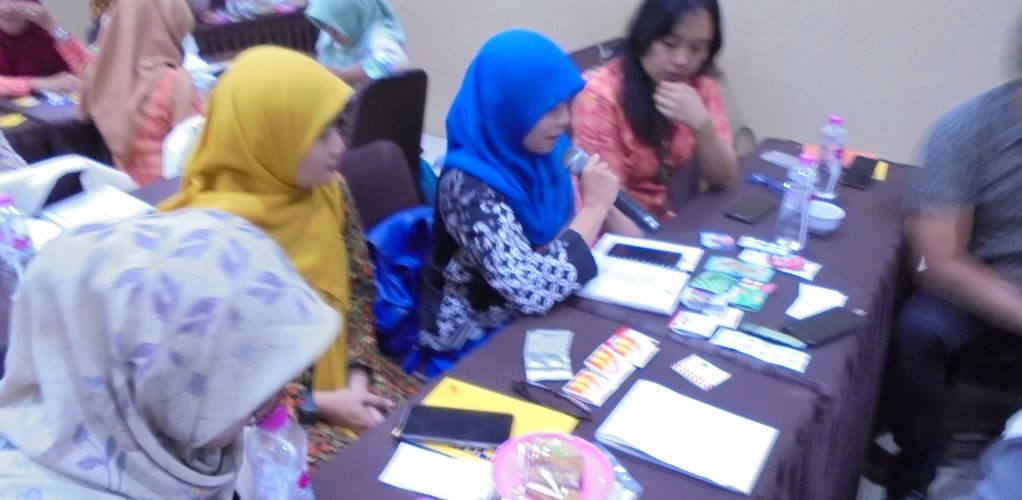 Pembekalan kepada Apoteker sebagai calon Agen of Change Gema Cermat